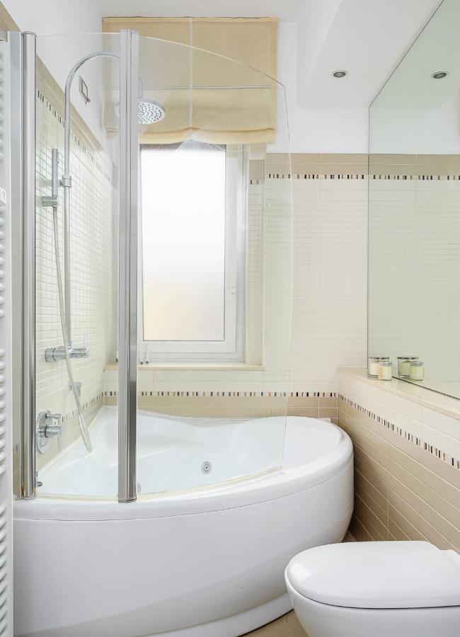 Stylish Condo Garibaldi Sempione 85M2 - Self Check-In Milaan Buitenkant foto
